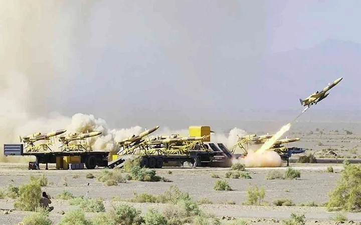 ইসরায়েলের অস্ত্র উৎপাদন স্থাপনায় ইরানের হামলা