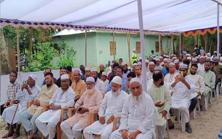 জামায়াতের সম্মেলনে আ.লীগ নেতার উপস্থিতি নিয়ে তোলপাড়