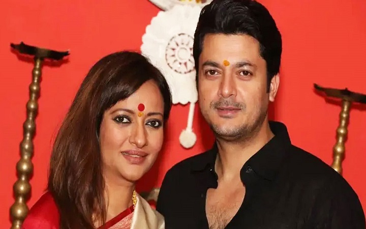 চূড়ান্ত বিচ্ছেদের ইঙ্গিত যীশু-নীলাঞ্জনার