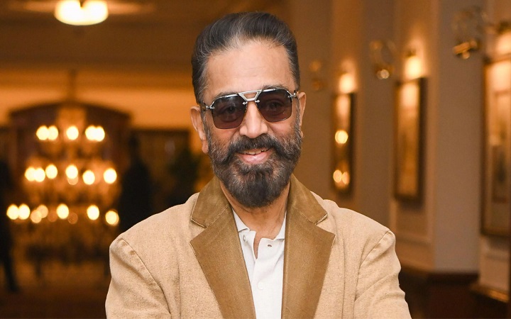 বিতর্কের মাঝে আদালতের দ্বারস্থ হলেন কমল হাসান