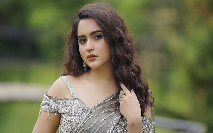 অভিনয়ে ৭ বছর: সাফল্যের নতুন মাইলফলকে কেয়া পায়েল