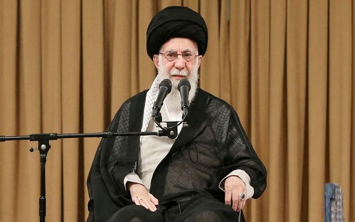 সহযোগিতাপূর্ণ সম্পর্কের জন্য যুক্তরাষ্ট্রকে যে শর্ত দিলেন খামেনি