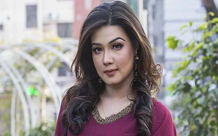 আওয়ামী লীগের মনোনয়ন পেলেন না মাহি