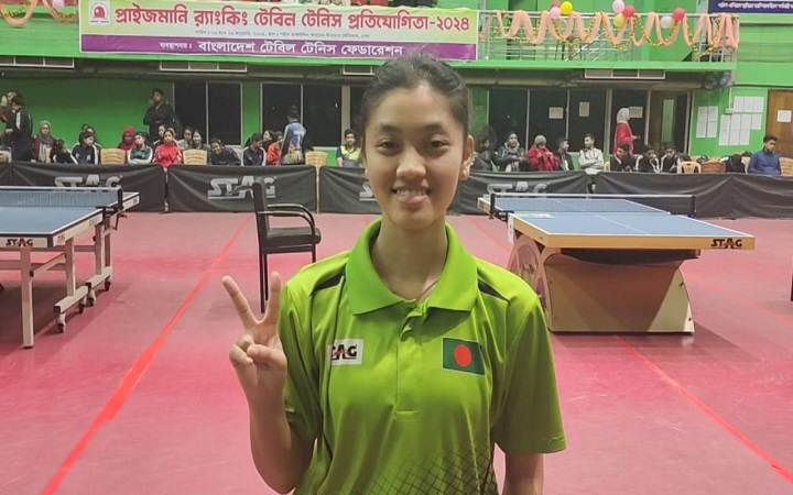 জাতীয় চ্যাম্পিয়ন খৈ খৈ মারমাকে বাড়ি দিচ্ছে জেলা প্রশাসন