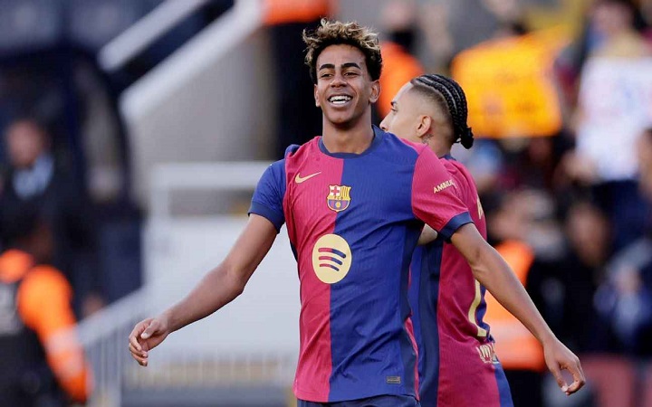 ছোটবেলায় নেইমারের শার্ট আর মেসির জার্সি পরতাম: ইয়ামাল