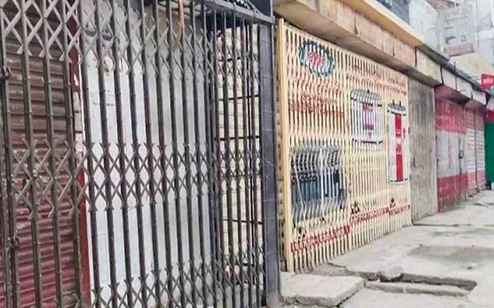 ঈদের দ্বিতীয় দিনে শপিংমল বন্ধ, খোলেনি মহল্লার অনেক দোকানও