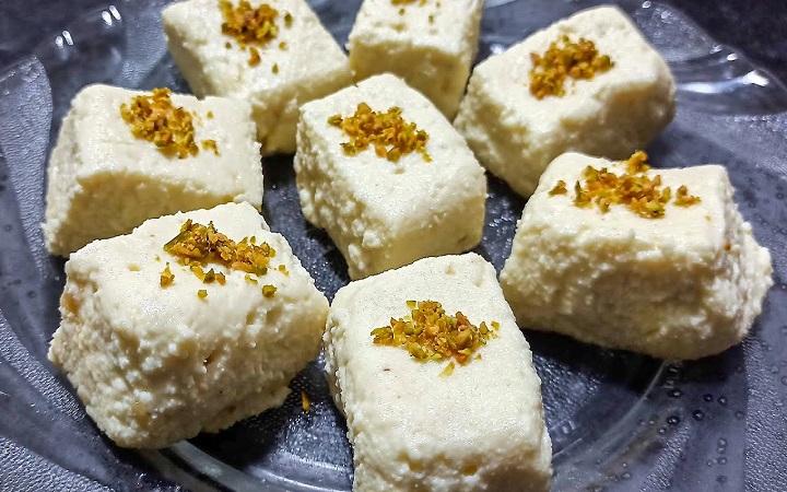 গুঁড়া দুধ দিয়ে সন্দেশ তৈরির রেসিপি