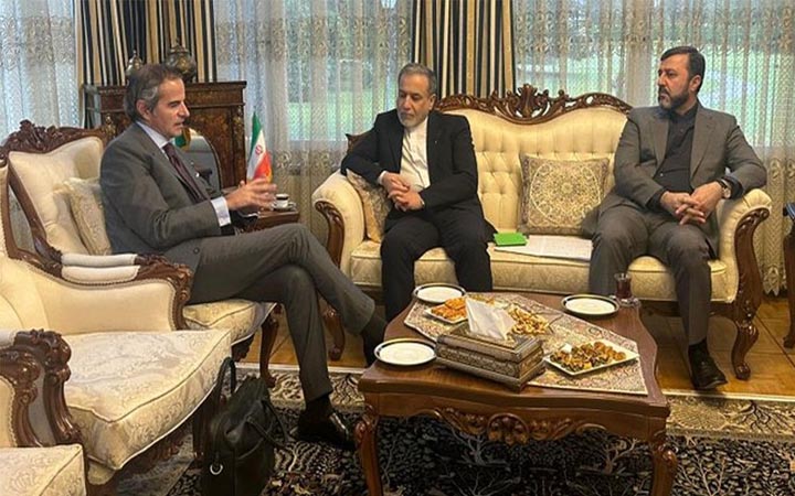 পরমাণু ইস্যুতে আজ বৈঠকে বসছে যুক্তরাষ্ট্র-ইরান