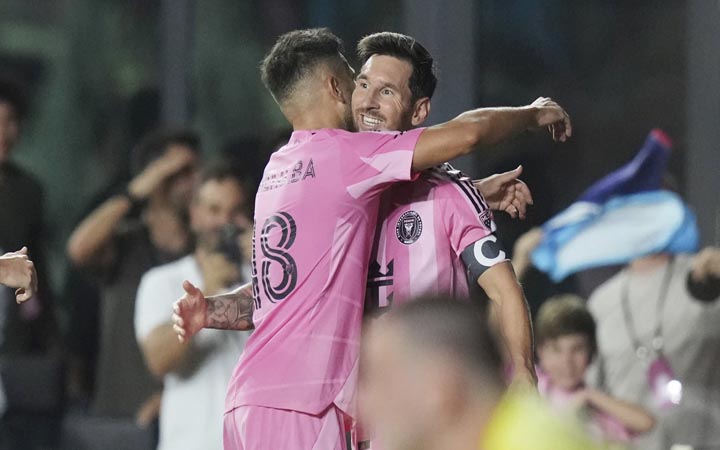 ইনজুরি থেকে ফিরেই গোল-অ্যাসিস্টে মায়ামিকে জেতালেন মেসি