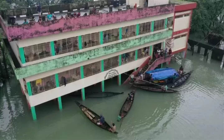বন্যা : আরো ২ জনের প্রাণহানি, মৃতের সংখ্যা বেড়ে ৮৪