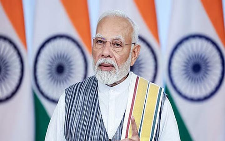 বিরোধীদের চাপে অবশেষে মণিপুর যাচ্ছেন মোদি