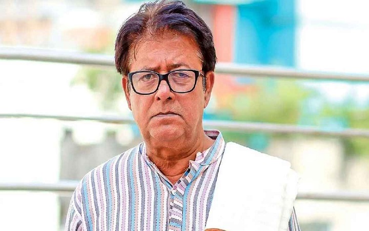 ‘আলো আসবেই’ গ্রুপের শিল্পীদের ক্ষমা চাইতে বললেন মামুনুর রশীদ