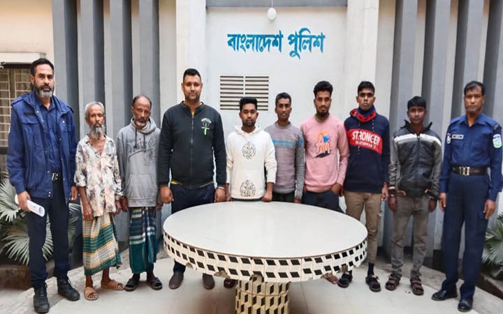 ময়মনসিংহে নিষিদ্ধ সংগঠন ছাত্রলীগের নেতাসহ গ্রেফতার ৮