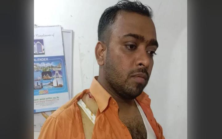 নোয়াখালীতে এনসিপি প্রার্থীর প্রধান এজেন্টকে কুপিয়ে জখম