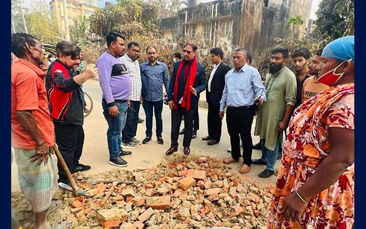 চট্টগ্রাম নগরীর যোগাযোগ ব্যবস্থাকে ঢেলে সাজানো হচ্ছে : চসিক মেয়র