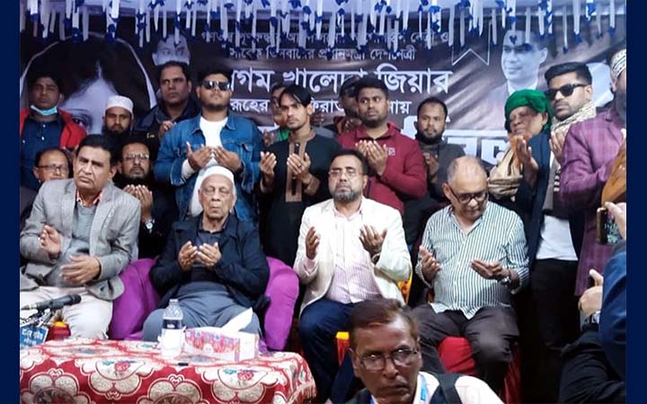 ‘যারা দেশ নিয়ে খেলা করেছে তারা আজকে দেশে নেই’