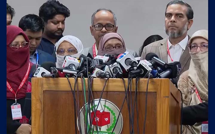 ‘ইসলামী সংগঠনে নারীরা নেতৃত্বে আসতে পারে না’