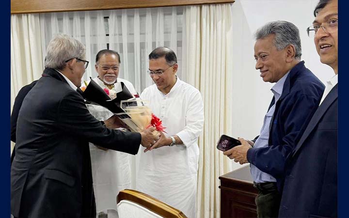 তারেক রহমানকে মির্জা ফখরুলের শুভেচ্ছা