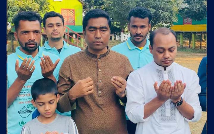 খালেদা জিয়ার আত্মার মাগফিরাত কামনায় ব্রাহ্মণবাড়িয়ায় দোয়া