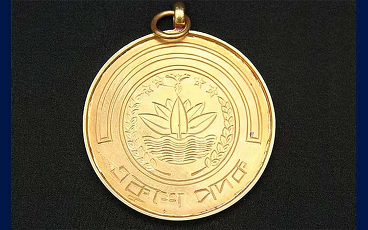 একুশে পদক পাচ্ছেন ৯ বিশিষ্ট ব্যক্তি ও ব্যান্ড ওয়ারফেজ