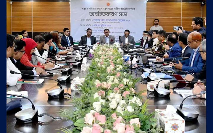 চিকিৎসকদের সেবা তদারকি করার ঘোষণা স্বাস্থ্যমন্ত্রীর
