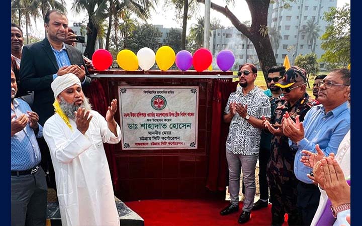 কিশোর গ্যাং মোকাবিলায় প্রতিটি ওয়ার্ডেই খেলার মাঠ: চসিক মেয়র