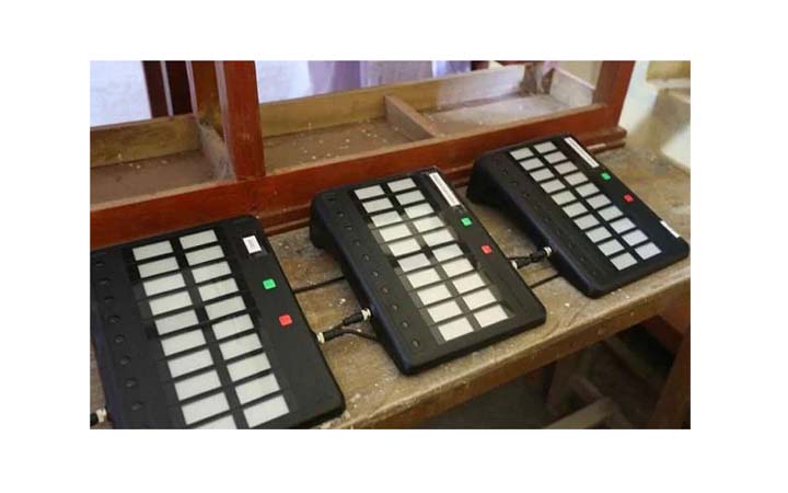 আর্থিক সঙ্কটে স্থগিত ইভিএম প্রকল্প : ইসি সচিব