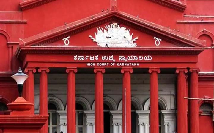 হিজাব বিতর্ক : কর্নাটক হাইকোর্টে পিটিশনের শুনানি অব্যাহত