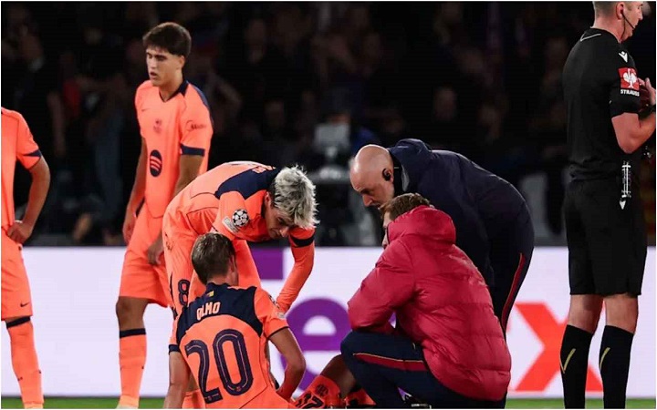 এল ক্লাসিকোর আগে বার্সেলোনার বড় দুঃসংবাদ