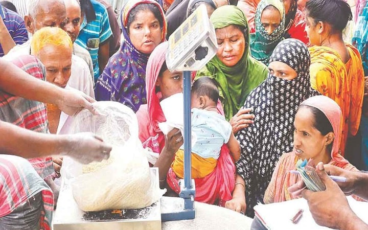 ট্রাকে কম দামে পণ্য বিক্রির কার্যক্রম নিয়ে দুঃসংবাদ