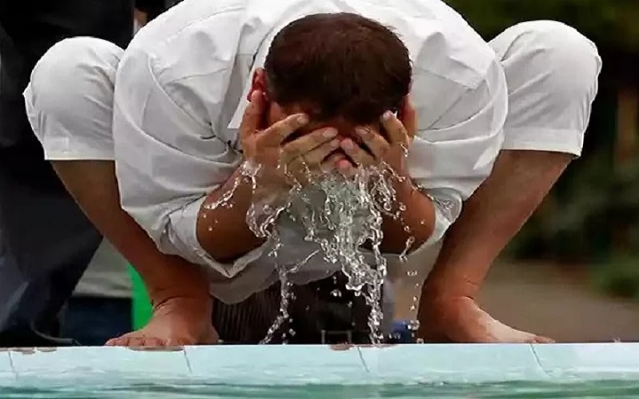 ওজু করলে যেভাবে গুনাহ ঝরে যায়