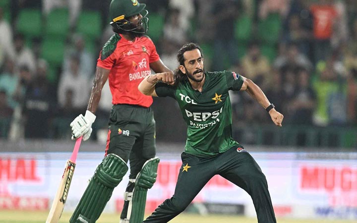 হাসানের ৫ উইকেটে বড় ব‍্যবধানে হারল বাংলাদেশ