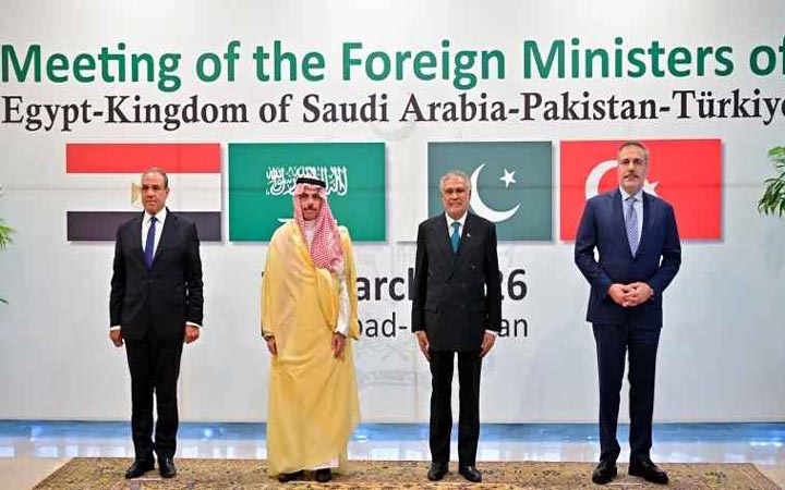 ইরান যুদ্ধ বন্ধে পাকিস্তানে বৈঠক শুরু