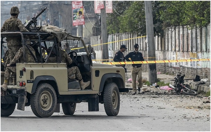 পাকিস্তানের বেলুচিস্তানে ব্যাপক সংঘর্ষ, ২৭ বিচ্ছিন্নতাবাদী নিহত