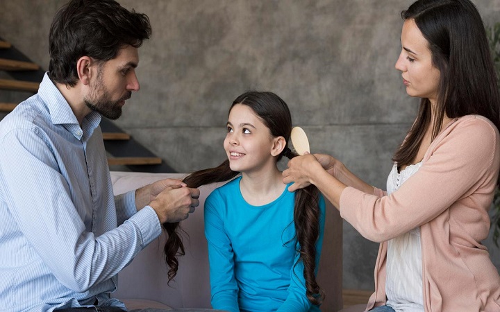 পজিটিভ প্যারেন্টিং কী? যেভাবে মেনে চলবেন