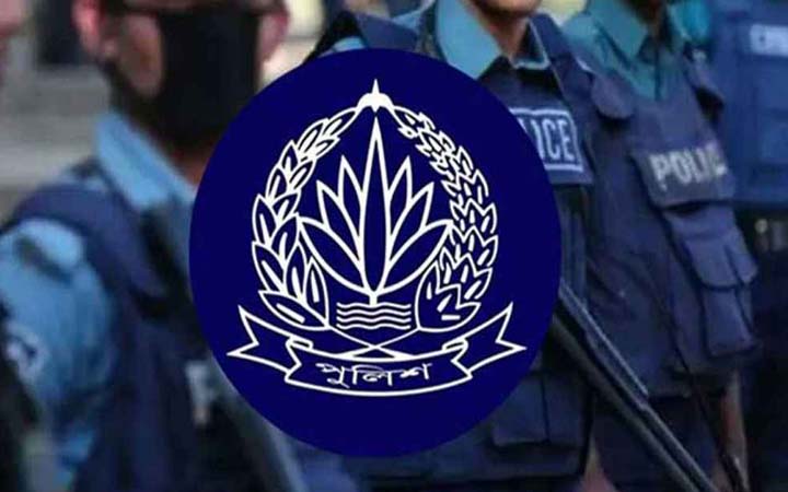 পুলিশের ঊর্ধ্বতন ১৩ কর্মকর্তাকে বদলি