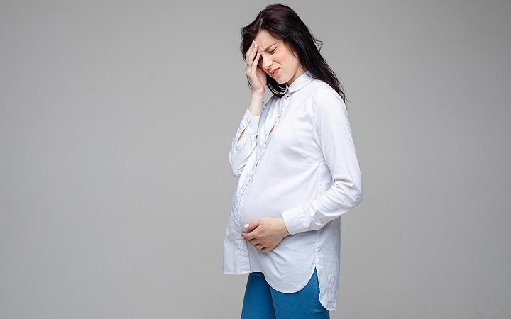 গর্ভাবস্থায় বমির সমস্যা হলে কী খাবেন