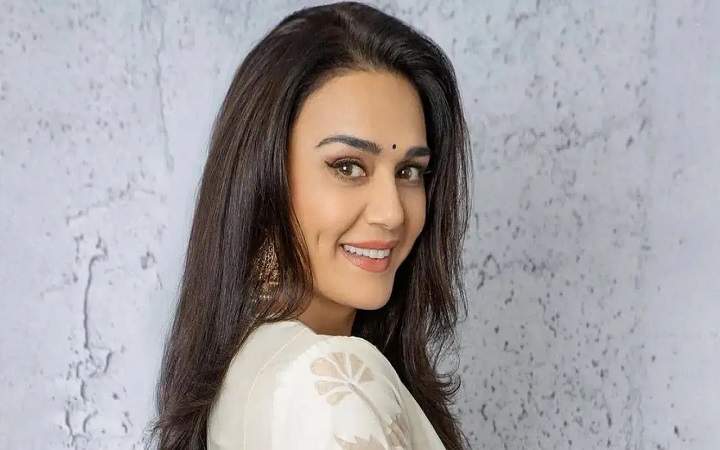 ছড়িয়ে দেওয়া হয়েছে আপত্তিকর ছবি, আদালতে প্রীতি জিনতা