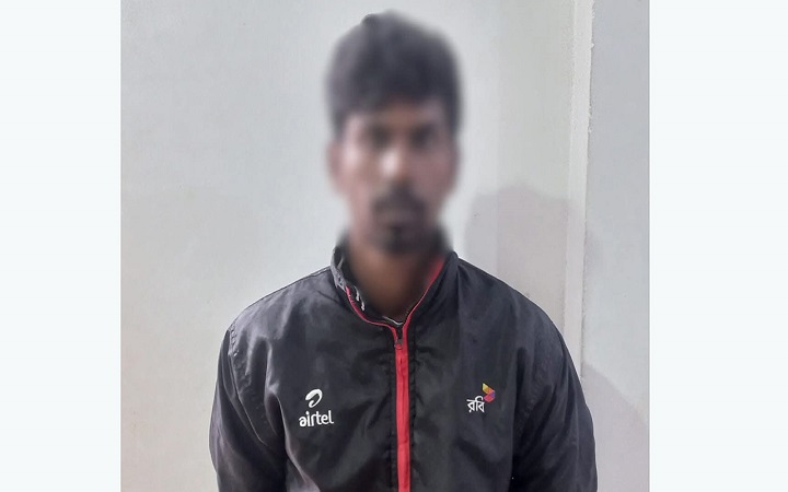 রাজবাড়ীতে প্রকাশ্যে যুবককে কুপিয়ে হত্যা, গ্রেপ্তার ১