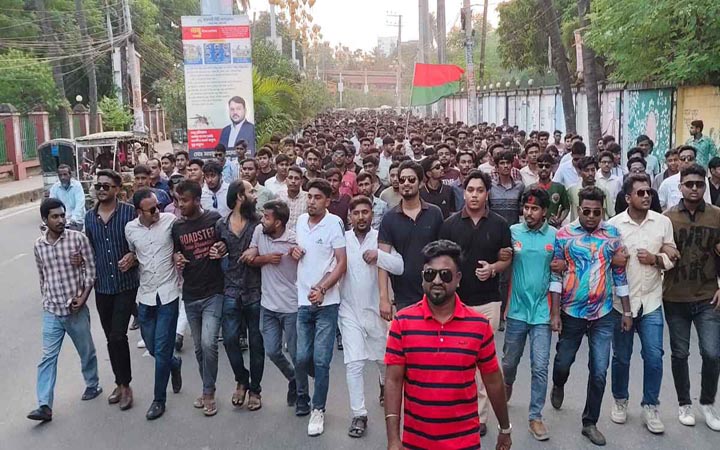 রাজশাহীতে ছাত্রলীগ-ছাত্রশিবিরের বিরুদ্ধে ছাত্রদলের বিক্ষোভ