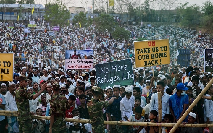 মিয়ানমারে সশস্ত্র যুদ্ধের প্রস্তুতি নিচ্ছে রোহিঙ্গারা