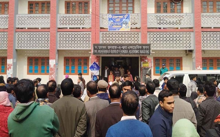 রাবিতে ঢাবির ‘ক’ ইউনিটের ভর্তি পরীক্ষা অনুষ্ঠিত