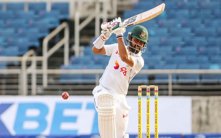 বিপর্যয়ের পর সাদমানের ফিফটি, ৩ ক্যাচ ছাড়ল উইন্ডিজরা