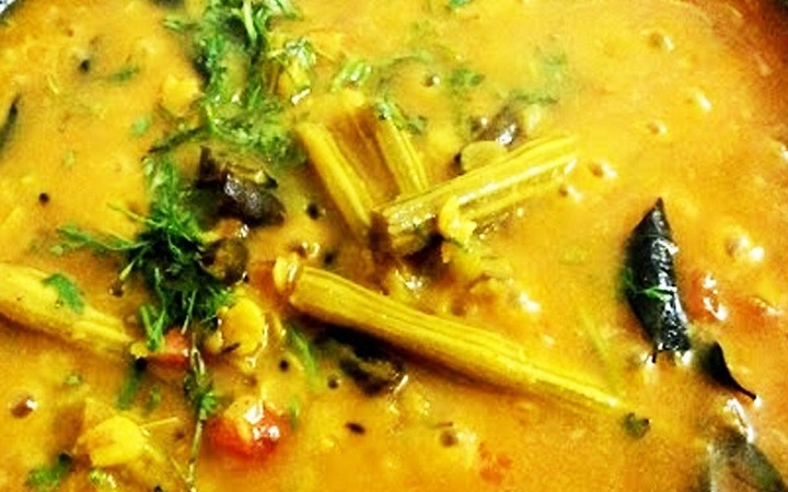 ডাল দিয়ে সজনে ডাটা তৈরির রেসিপি জেনে নিন