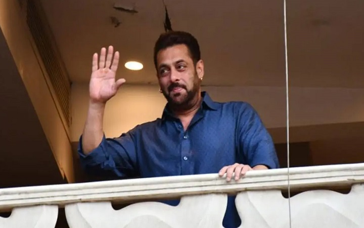 ভয় পেয়েছেন সালমান, দেখা যাবে না আর খোলা বারান্দায়!