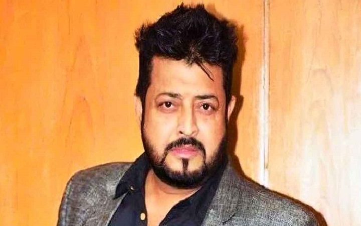 ওমর সানীর বাসায় ডাকাতি