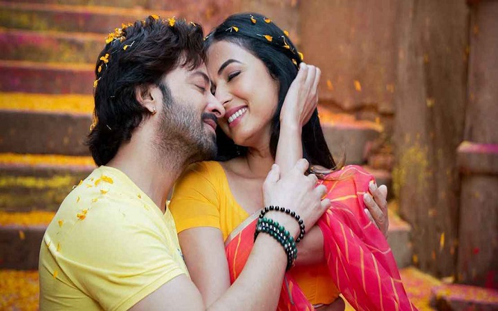 মধ্যপ্রাচ্যের যুদ্ধে আটকা শাকিব খানের নায়িকা