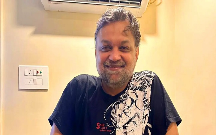 কী নিয়ে ব্যস্ত সময় পার করছেন সৃজিত মুখার্জি?