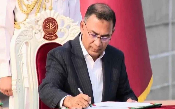 প্রধানমন্ত্রী তারেক রহমানের হাতে তিন মন্ত্রণালয়-বিভাগ