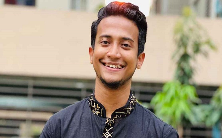 ‘ফাইনালি একজন বেডা প্রধানমন্ত্রী!’